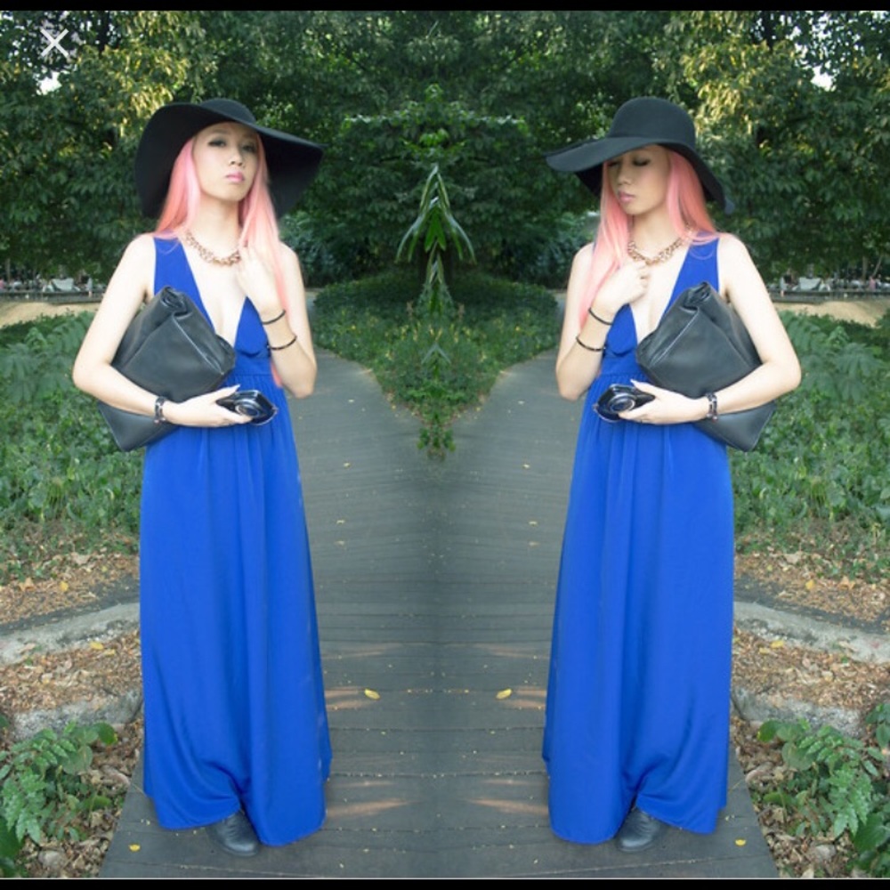 LIKE NEW Nastygal Royal Blue maxi dress size L